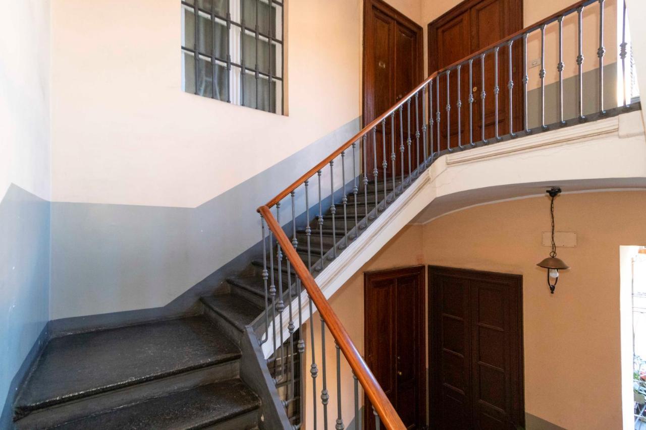 Porta Nuova & San Salvario Roomy Flat تورينو المظهر الخارجي الصورة