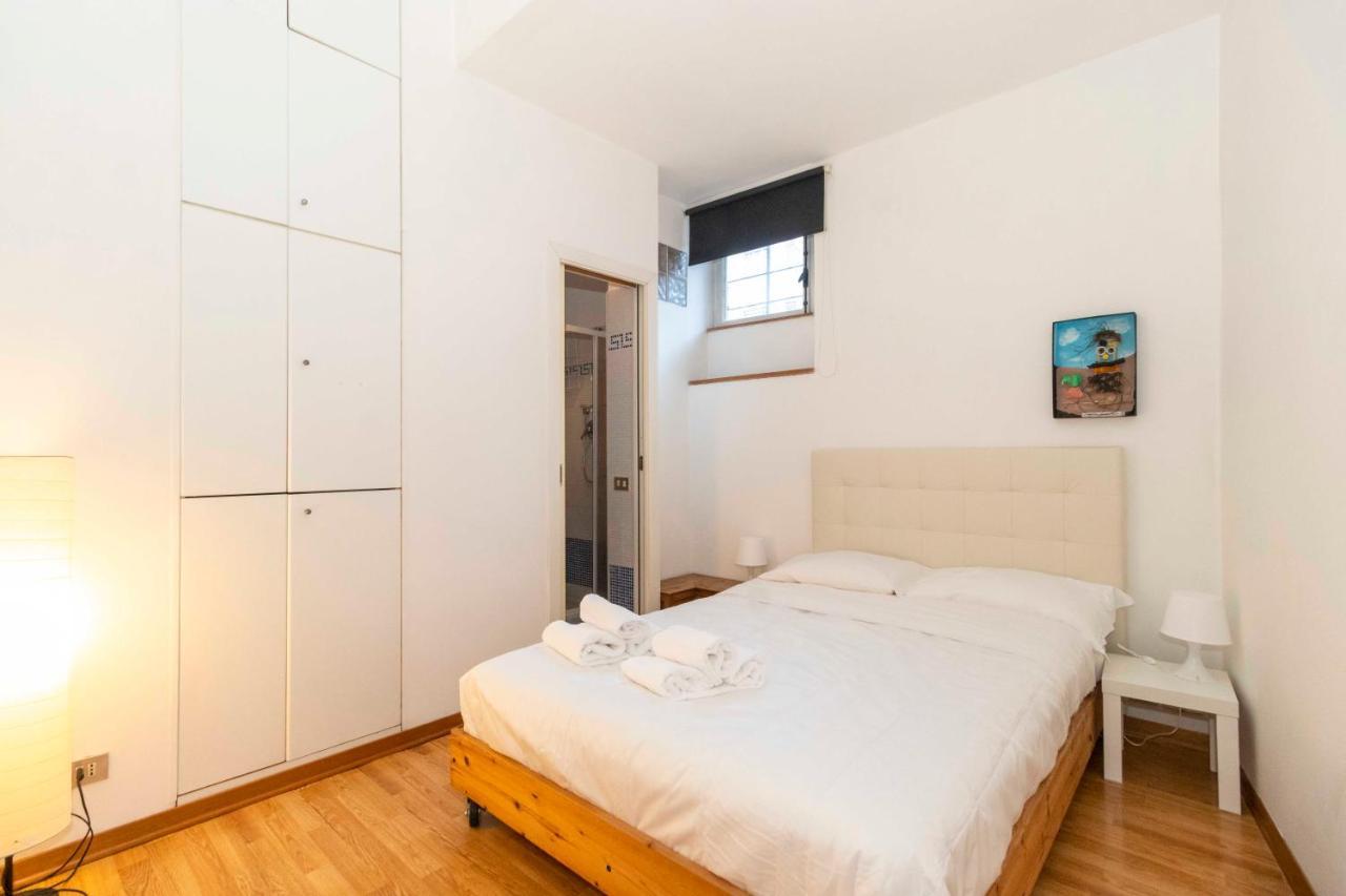 Porta Nuova & San Salvario Roomy Flat تورينو المظهر الخارجي الصورة