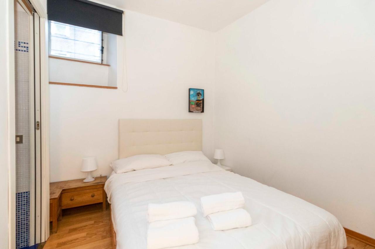 Porta Nuova & San Salvario Roomy Flat تورينو المظهر الخارجي الصورة